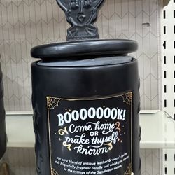 Elaine's Hallmark Shop