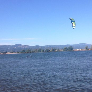 Pixie Park - Kite boarding action on the Columbia - Parks Near Me - Columbia City, Oregon Pixie Park - Kite boarding action on the Columbia - Parks Near Me - Columbia City, Oregon