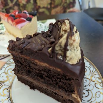 HAPPY ZOE VEGAN BAKERY - Updated January 2025 - 2604 Photos & 210