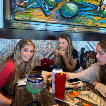 Que Pasa Mexican kitchen - Great times at the Que Pass - food is great and service is super! Food was awesome as well, and plenty of salsa and chips. - Mexican Near Me - Destin, Florida Que Pasa Mexican kitchen - Great times at the Que Pass - food is great and service is super! Food was awesome as well, and plenty of salsa and chips. - Mexican Near Me - Destin, Florida
