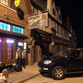 Bear's - 5/19/18. Saturday night just after 10pm. Bear's Fest 2018. Exterior. - Venues & Event Spaces Near Me - Shreveport, Louisiana