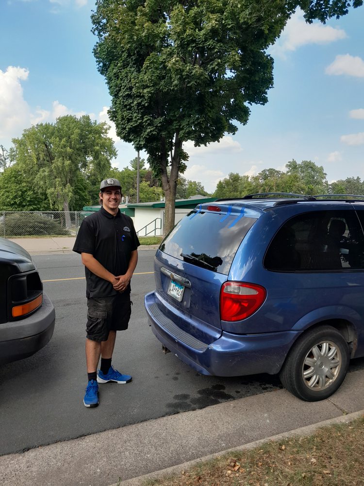 RIVER CITY AUTO GLASS Updated October 2024 10 Photos 1765