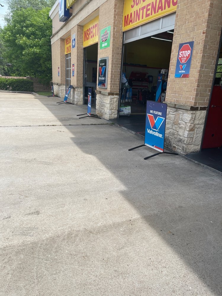 KWIK KAR LUBE AND TUNE Updated September 2024 25 Reviews 6706 Dalrock Rd, Rowlett, Texas