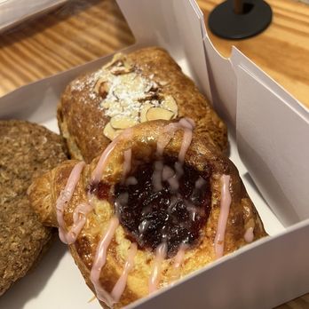 Whisk - Bakeries Near Me - Richmond, Virginia Whisk - Bakeries Near Me - Richmond, Virginia