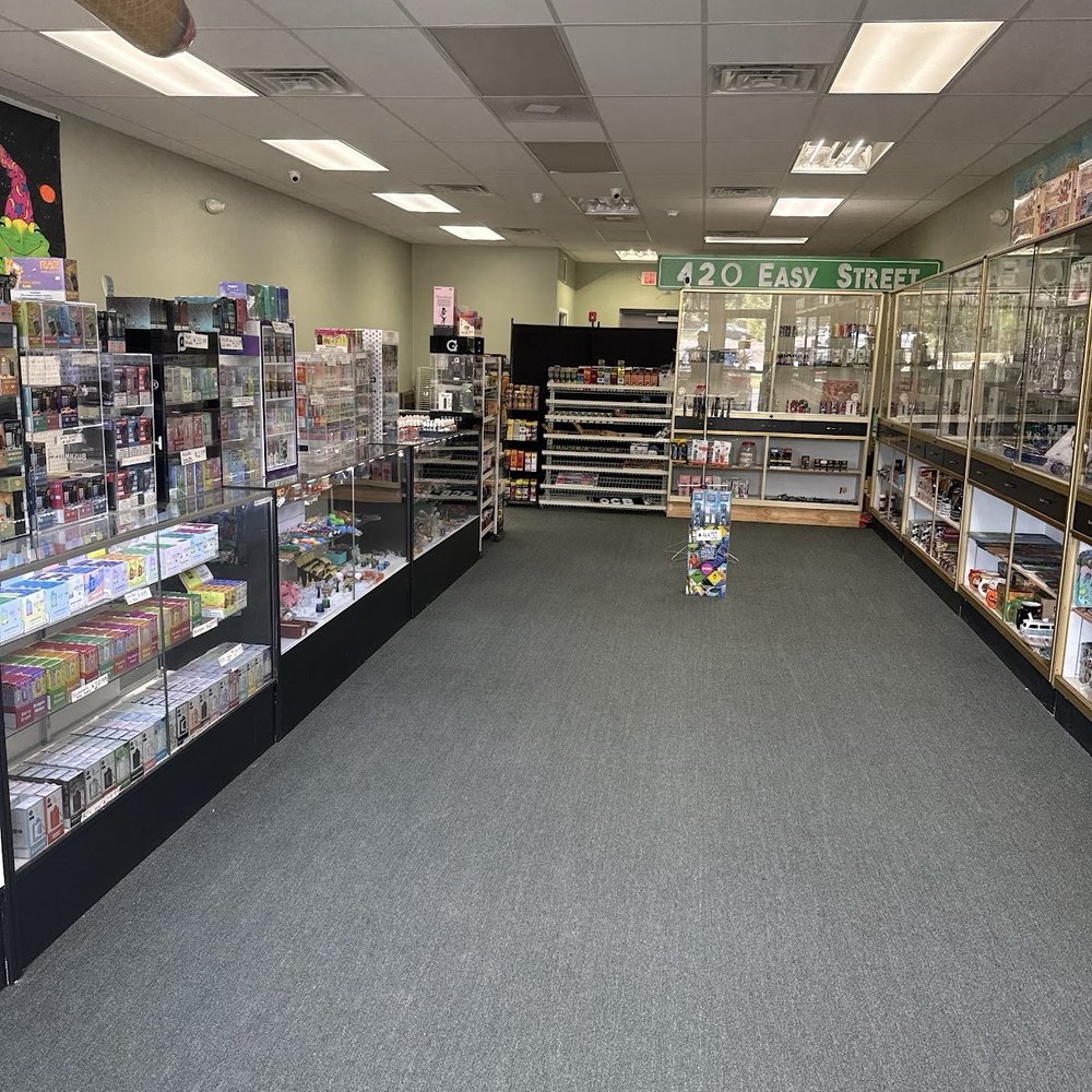 420 Easy Street - No one in the rest of the store - Tobacco Shops Near Me - Richmond, Illinois 420 Easy Street - No one in the rest of the store - Tobacco Shops Near Me - Richmond, Illinois