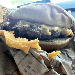 Kids Meal - Kids' Cheeseburger
