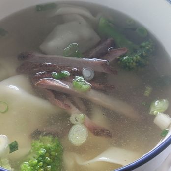 Yau's Place - Wonton soup - Chinese Near Me - Lagrange, Illinois