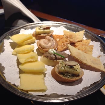 Plaza Hotel - Snacks - Hotels Near Me - Buenos Aires, C