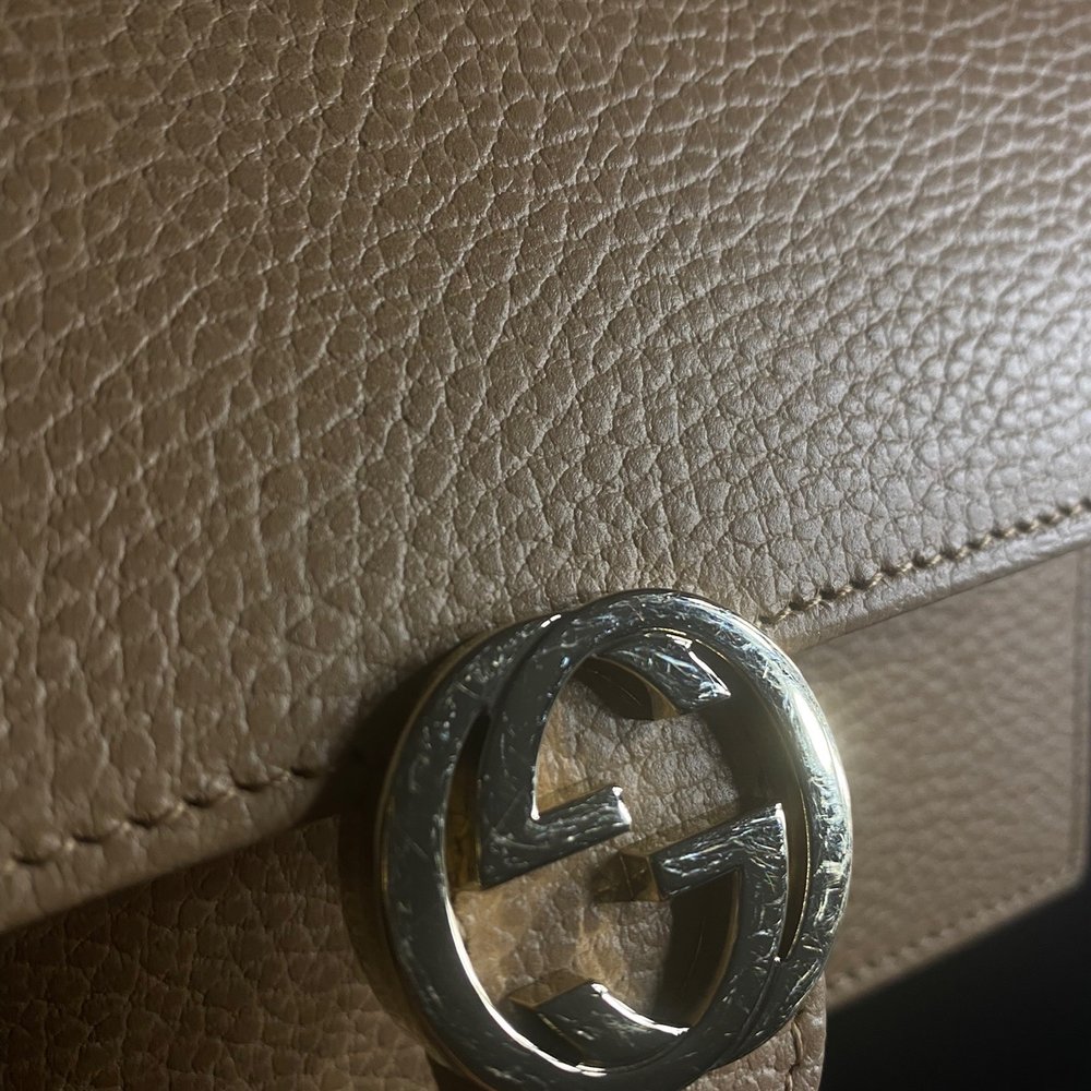 Gucci Outlet - Gucci bag - Men's Clothing Near Me - Cabazon, California Gucci Outlet - Gucci bag - Men's Clothing Near Me - Cabazon, California