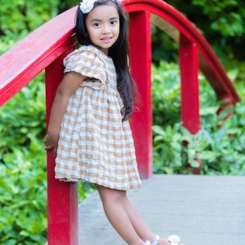 Smile Please Photography - A model in the garden - Session Photography Near Me - Tampa, Florida Smile Please Photography - A model in the garden - Session Photography Near Me - Tampa, Florida