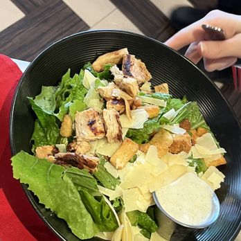 The Office Delray - Chicken Caesar Salad - Gastropubs Near Me - Delray Beach, Florida The Office Delray - Chicken Caesar Salad - Gastropubs Near Me - Delray Beach, Florida