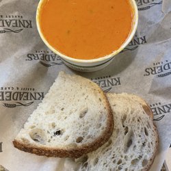 Tomato Soup With Bread
