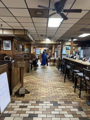 Old Hickory House by null