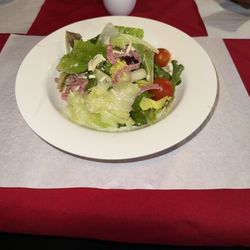 Anthony's Trattoria - The best salad in the world....
