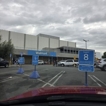 Walmart - Curbside pickup - Department Stores Near Me - Panorama City, California