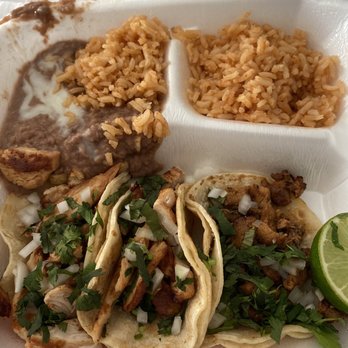 Comal Street Tacos - Street taco plate - Tacos Near Me - Hurst, Texas Comal Street Tacos - Street taco plate - Tacos Near Me - Hurst, Texas