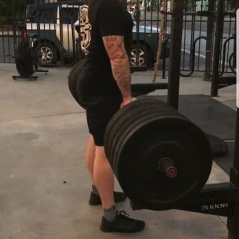 Danny Lesslie Strength - Trainers Near Me