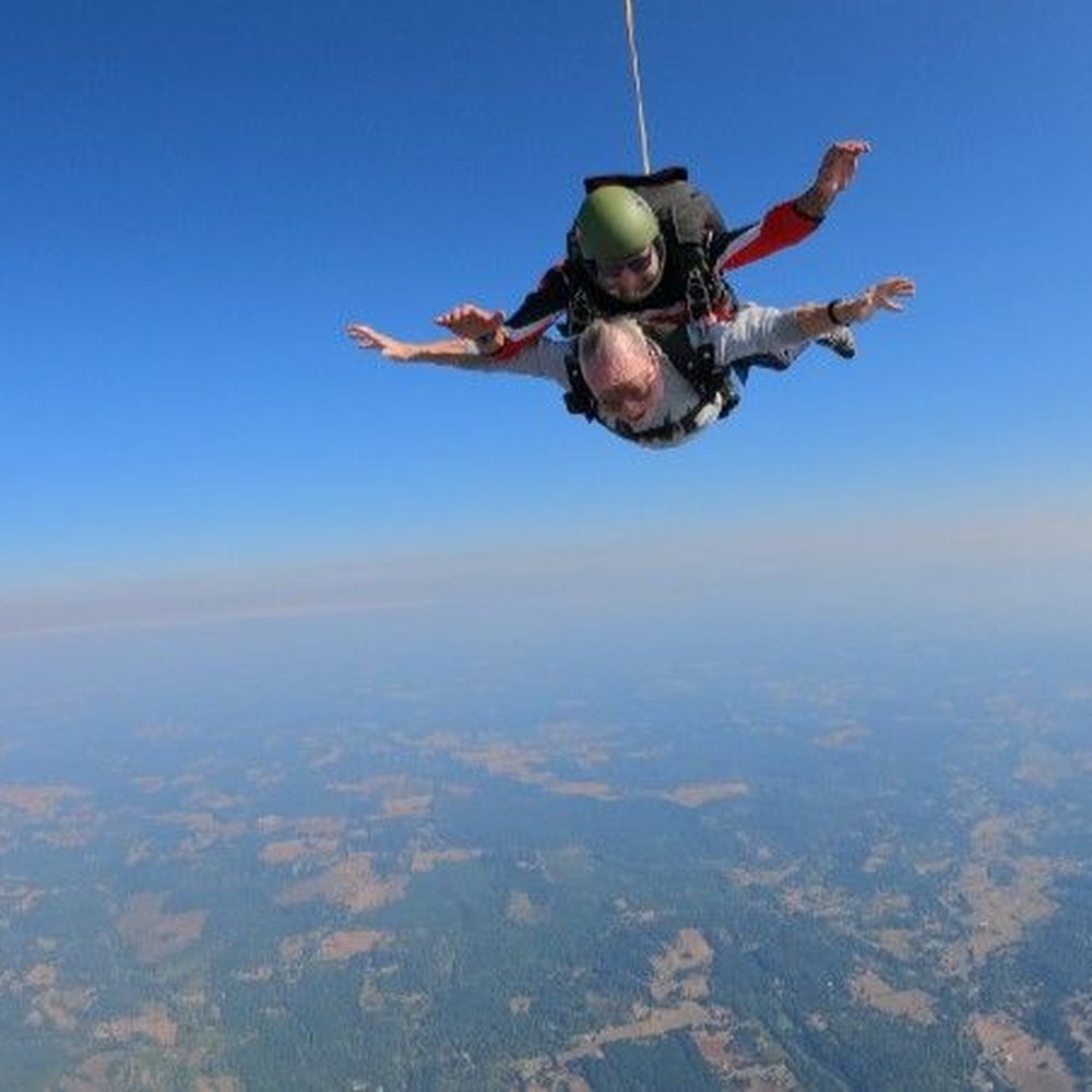 Pacific Northwest Skydiving Center - Jumped from 15000 ft! Incredible!!! - Skydiving Near Me - Mulino, Oregon