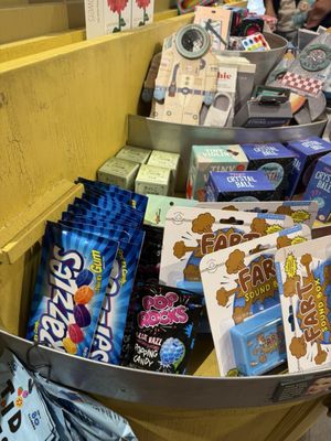 Paper Source by null