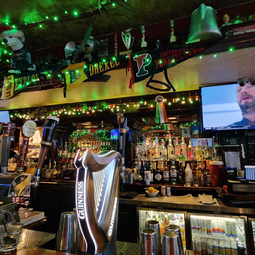New Deck Tavern - Bar - American Near Me - Philadelphia, Pennsylvania New Deck Tavern - Bar - American Near Me - Philadelphia, Pennsylvania