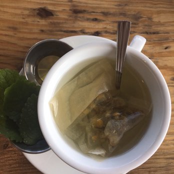 Commune - Chamomile tea with lemon leaf and honey - Cafes Near Me - Virginia Beach, Virginia