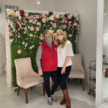 Blanc de Blanc Bridal Boutique - Bridal Near Me - Pittsburgh, Pennsylvania Blanc de Blanc Bridal Boutique - Bridal Near Me - Pittsburgh, Pennsylvania