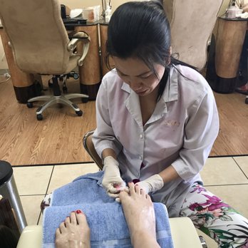 Daisy Nail Spa - Great staff - Nail Salons Near Me - Colorado Springs, Colorado