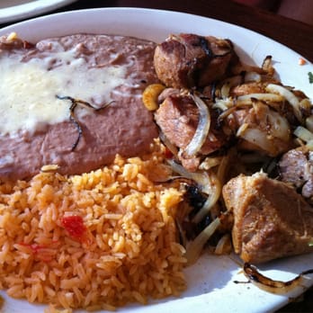 El Jaripeo - Tender savory carnitas - Mexican Near Me - Indianapolis, Indiana