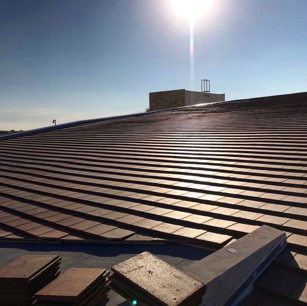 Slide of Cross Country Roofing