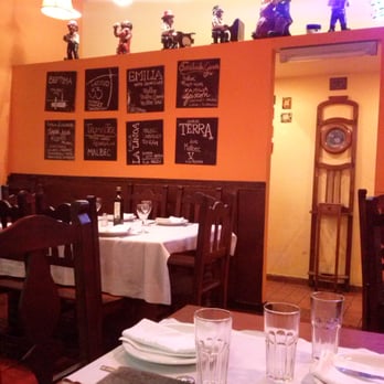 Barbacoa - Un lugar muy lindo escondido sobre el Pasaje Bollini donde podés comer una deliciosa parrilla. :) - Steakhouses Near Me - Buenos Aires, C