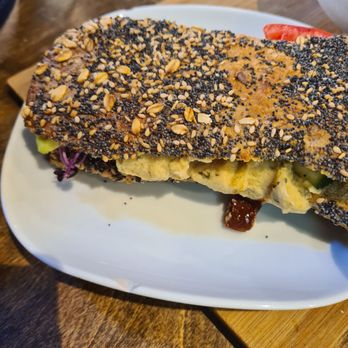 Frankie's - Vegan Sandwich - Juice Bars & Smoothies Near Me - Milan, Michigan