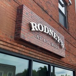 Rodney’s at 436 Main - Rodney's main Street Sign.