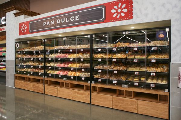 Los Altos Ranch Markets by null