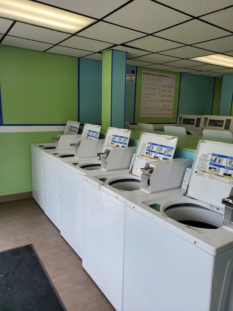 RIVERSIDE LAUNDROMAT 11 Photos 252 Ontario St, Buffalo, New York