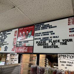 MA & PAW'S Country Mall