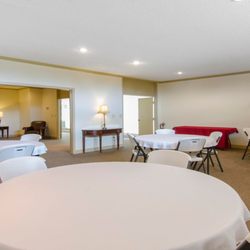 Newcomer's White Chapel Funeral Home