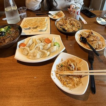 Dumpling Queen - Beef fried rice, Beef noodle soup, pork spicy pork won tons, crispy pot stickers, beef onion dumplings - Chinese Near Me - Whittier, California