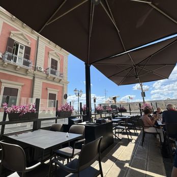 Baroné - Outdoor seating - Pizza Near Me - Taranto, TA