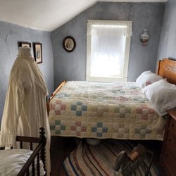 Deerfield Historic Village