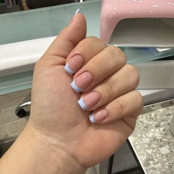 Sugar Nail - The cutest French tip! - Nail Salons Near Me - Los Angeles, California Sugar Nail - The cutest French tip! - Nail Salons Near Me - Los Angeles, California