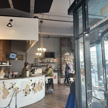 Compass Coffee Downtown - Coffee & Tea Near Me - Vancouver, Washington Compass Coffee Downtown - Coffee & Tea Near Me - Vancouver, Washington