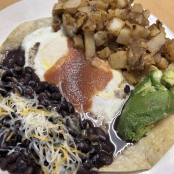 Café Lago - Huevo's rancheros - Cafes Near Me - Lakeway, Texas Café Lago - Huevo's rancheros - Cafes Near Me - Lakeway, Texas