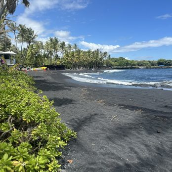 Punalu'u Black Sand Beach - Beaches Near Me - Pahala, Hawaii Punalu'u Black Sand Beach - Beaches Near Me - Pahala, Hawaii