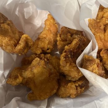 bb.q Chicken - Cheeseling needs more powder cheese. The cheese to chicken is very lacking compared to Austin branch, as weak as the menu photo. - Chicken Shop Near Me - Killeen, Texas
