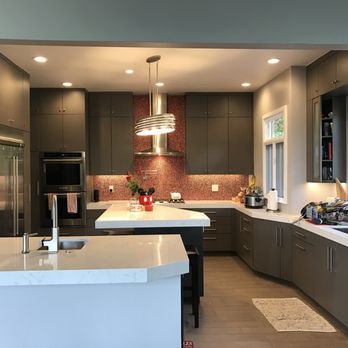 Greenline Painting - Fran helped choose the right shade to go with our cabinets and tiles in our new kitchen :) we love it! - Painters Near Me Greenline Painting - Fran helped choose the right shade to go with our cabinets and tiles in our new kitchen :) we love it! - Painters Near Me
