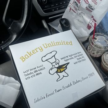 Bakery Unlimited - Half Dozen Box - Bakeries Near Me - Toledo, Ohio Bakery Unlimited - Half Dozen Box - Bakeries Near Me - Toledo, Ohio