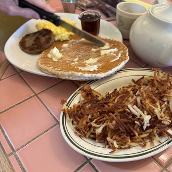 Fresno Breakfast House - Breakfast & Brunch Near Me - Fresno, California Fresno Breakfast House - Breakfast & Brunch Near Me - Fresno, California