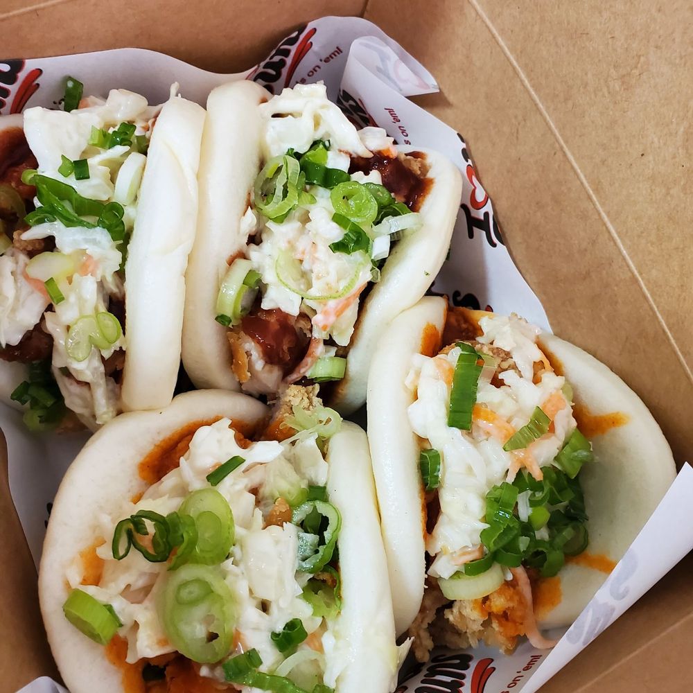 I Luv Ur Buns - Chicka Bao Wow - Asian Fusion Near Me - Long Beach, California I Luv Ur Buns - Chicka Bao Wow - Asian Fusion Near Me - Long Beach, California