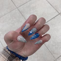 Diamond Nails and Spa - Diamond nails & spa