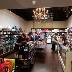 La Mina De Oro Perfumes - So many perfumes and colognes to choose from! They also have great deals!